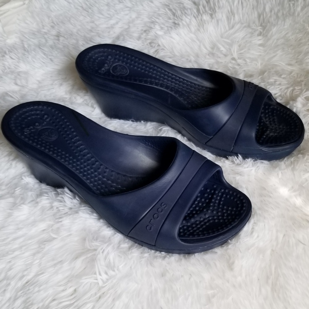 CROCS WEDGE SLIDES